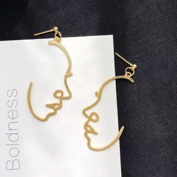 Jewelry - 💎Womens Gold Side Gold Face Earrings💎